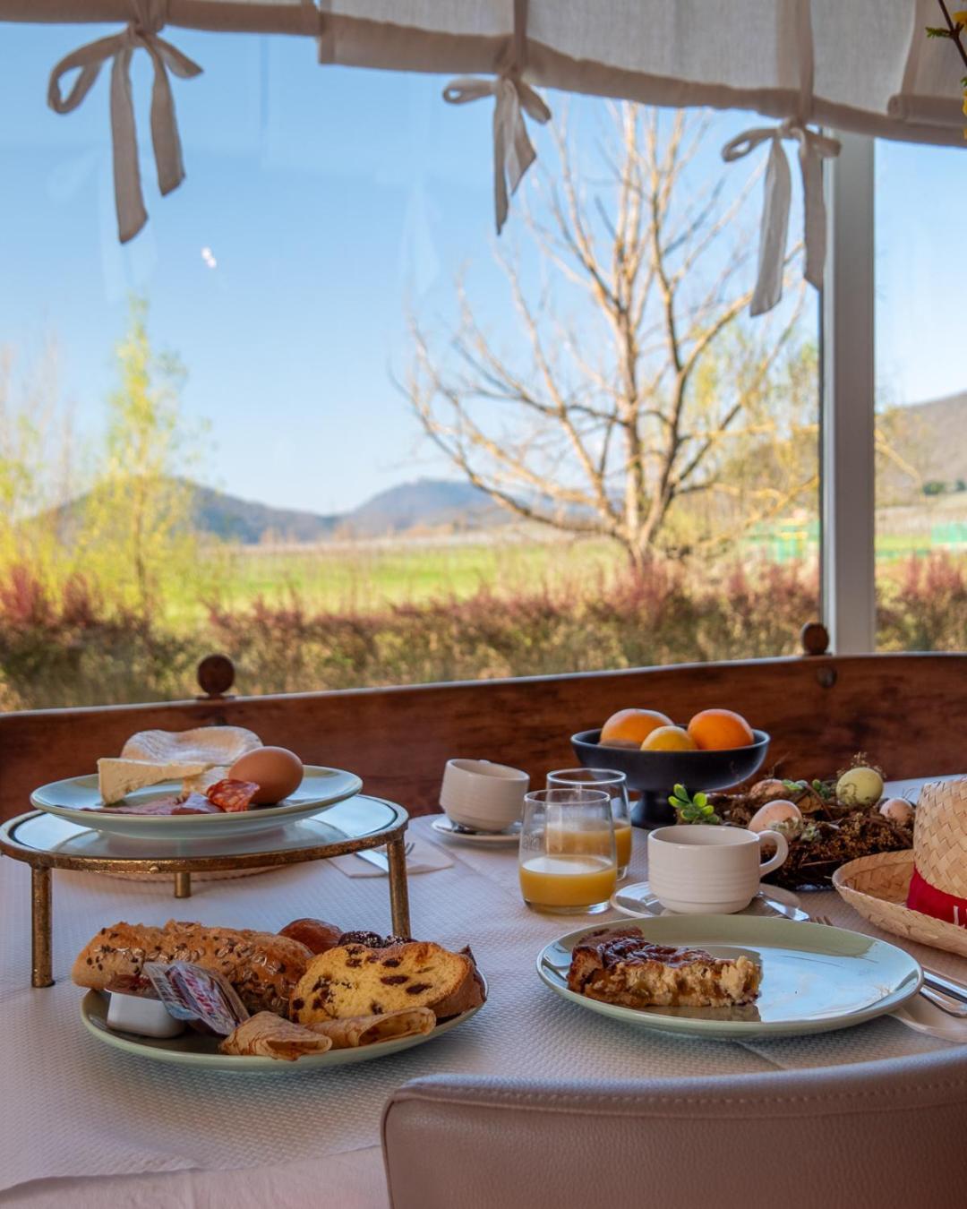 Hotel Restaurant Verger Des Chateaux, Route Des Vins Haut-Koenigsbourg Dieffenthal Bagian luar foto